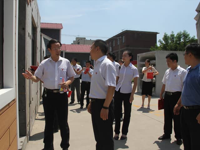 梁山縣委常委、組織部部長(zhǎng)王建一行蒞臨天意機(jī)械調(diào)研